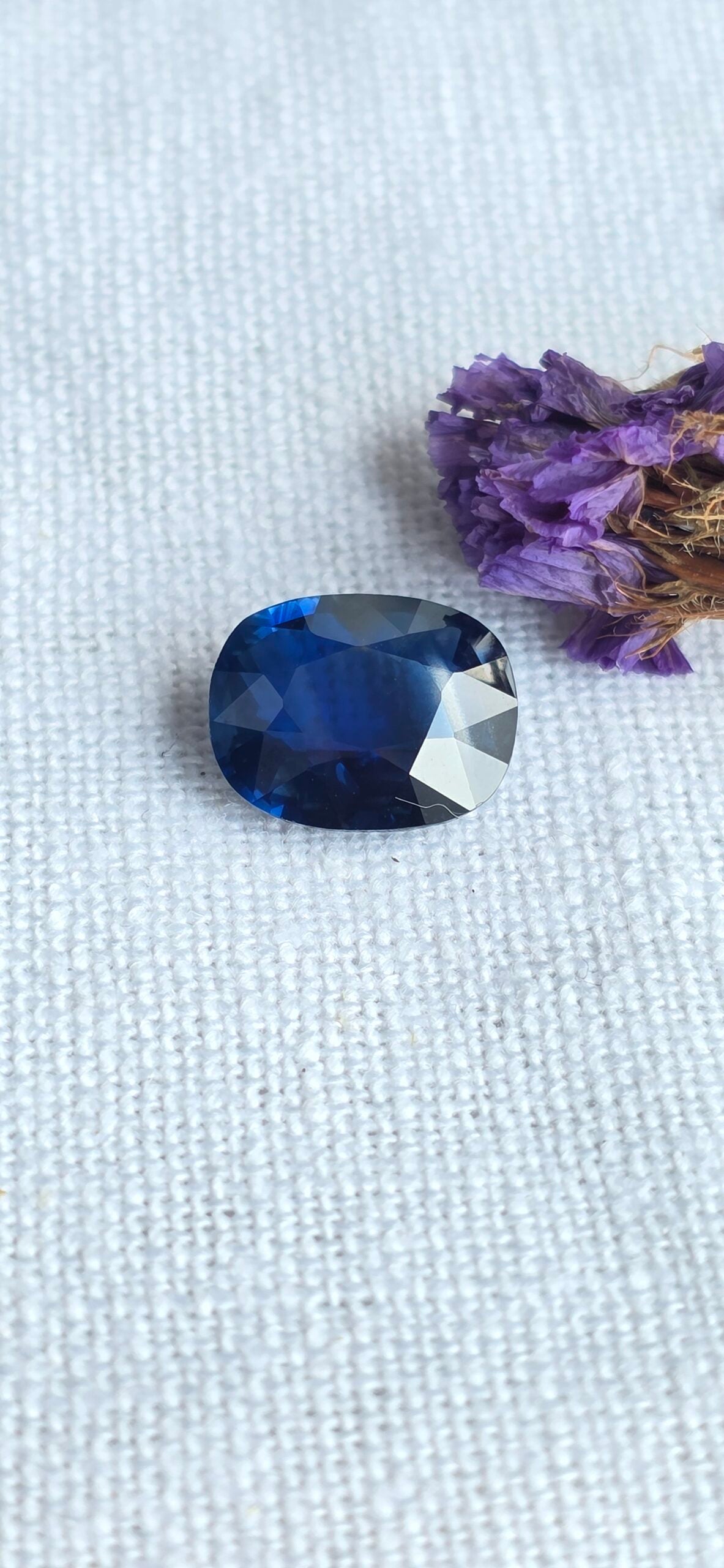 NATURAL BLUE SAPPHIRE UNHEAT (NEELAM)YELLOW SAPPHIRE (PUKHRAJ)NATURAL ZIRCONNATURAL SAPPHIRE NEELAM