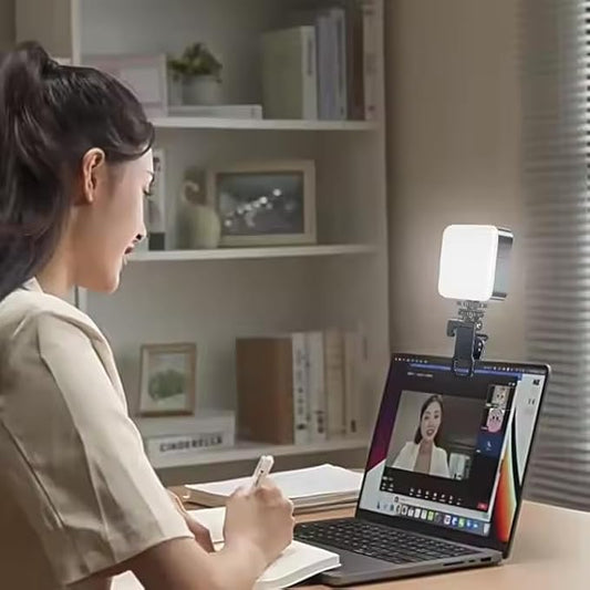 Mini RGB Led Selfie Video Light Rechargeable 1800 mAh Portable Clip